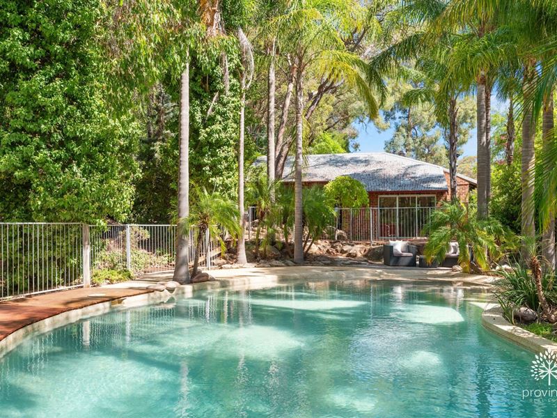 11 Burkinshaw Road, Glen Forrest WA 6071