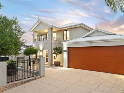 39 Bancoura Parkway, Secret Harbour WA 6173