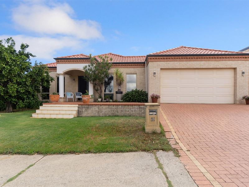 51 Willespie Drive, Pearsall WA 6065