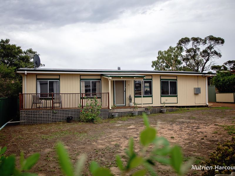 19 Dunn Street, Ravensthorpe WA 6346