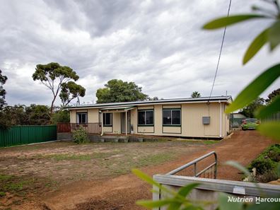 19 Dunn Street, Ravensthorpe WA 6346