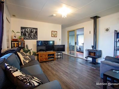 19 Dunn Street, Ravensthorpe WA 6346