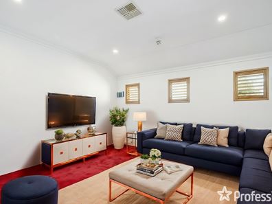 13 Alder Way, Thornlie WA 6108