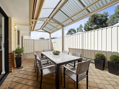 17 Viscount Loop, Madeley WA 6065