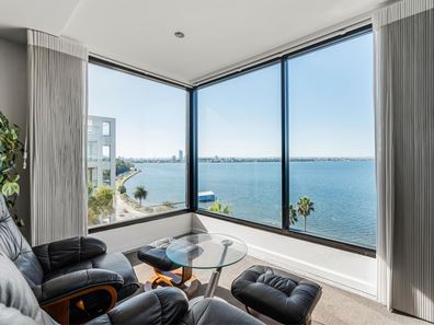 7,2/1 Wingfield Ave, Crawley WA 6009