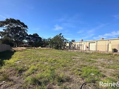 8 Ferguson Street, Midvale WA 6056