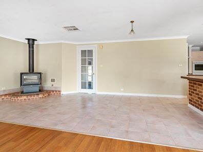 19 Paddington Drive, Hannans WA 6430