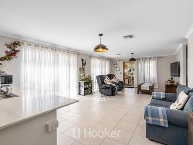 18 Mackerel Avenue, Vasse WA 6280