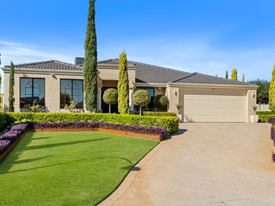 16 Rochefort Retreat, Port Kennedy WA 6172
