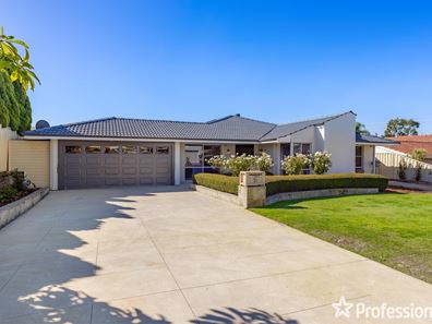 12 Sellen Court, Leeming WA 6149