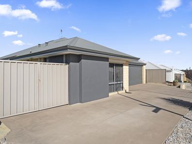 52 Pymmes Junction, Baldivis WA 6171