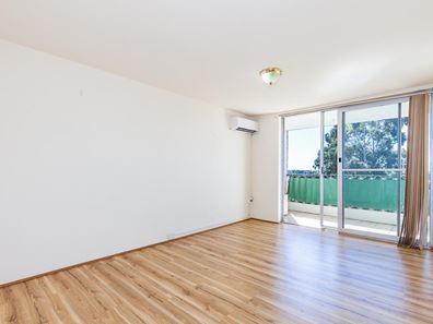 66/16 Leeder Street, Glendalough WA 6016
