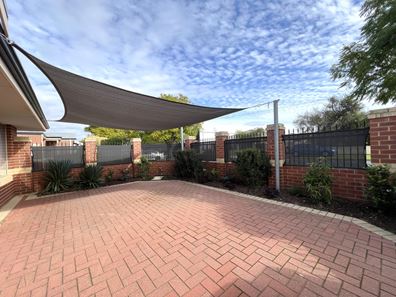 1/26 Loton Avenue, Midland WA 6056