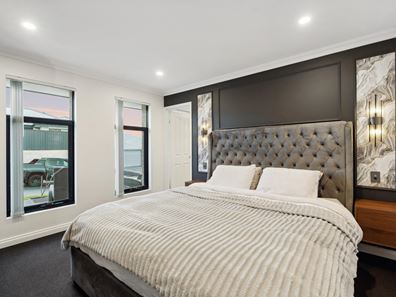 12 Hue Road, Eglinton WA 6034
