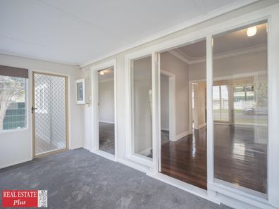 12 Harold Street, Bellevue WA 6056