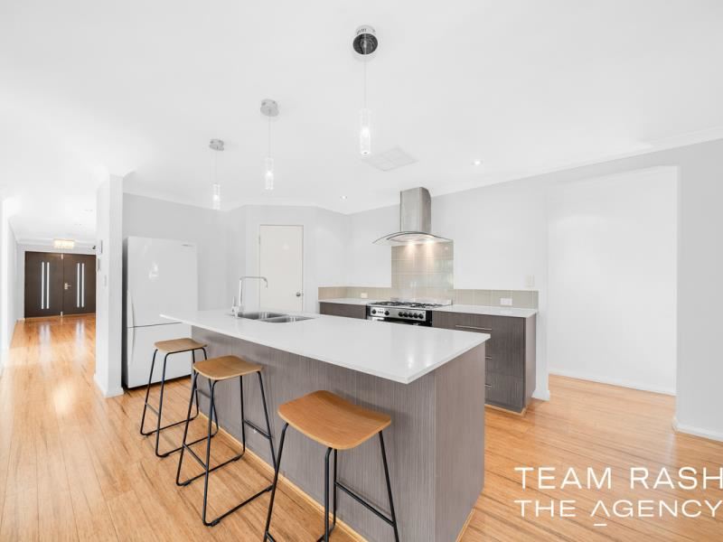 52 Salwood Loop, Banksia Grove WA 6031