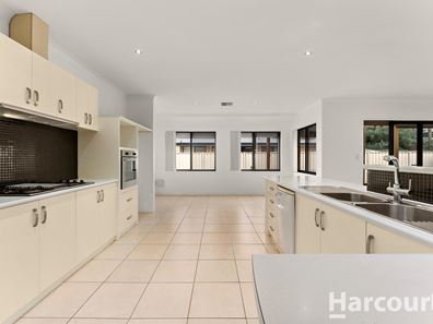 27 Petit Loop, Dudley Park WA 6210