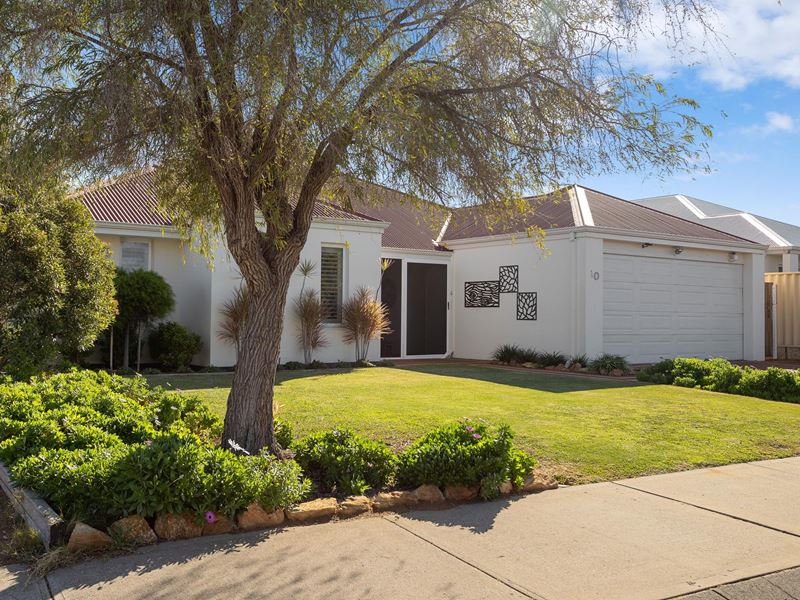 10 Kambany Approach, Dalyellup WA 6230