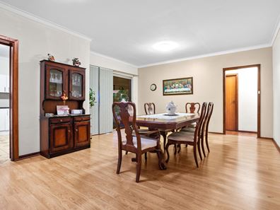 34 Huxley Place, Spearwood WA 6163