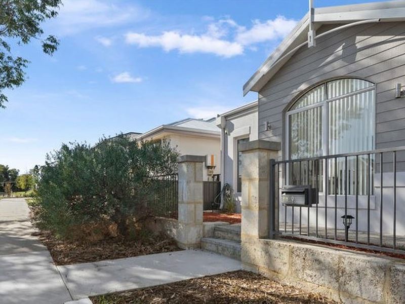 9 Mayfield Drive, Brabham