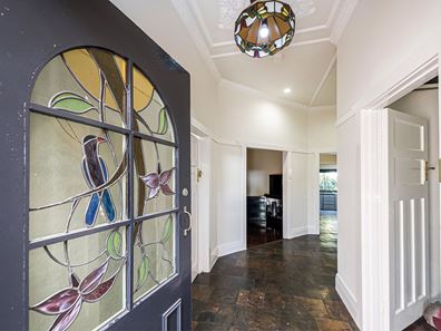 15 Collins Street, Kensington WA 6151