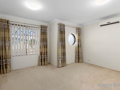 7 Daniel Drive, Canning Vale WA 6155