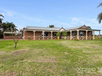33 Benmuni Road, Wanneroo WA 6065