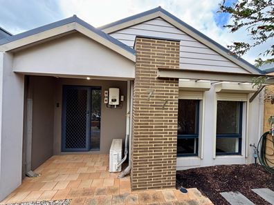 77 Grassdale Parkway, Ellenbrook WA 6069
