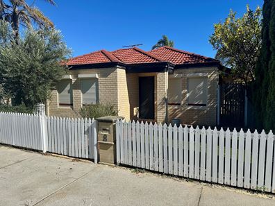 8 Toulon Lane, Ellenbrook WA 6069