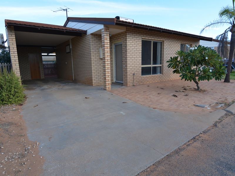 18/19 Marmion Street, Carnarvon