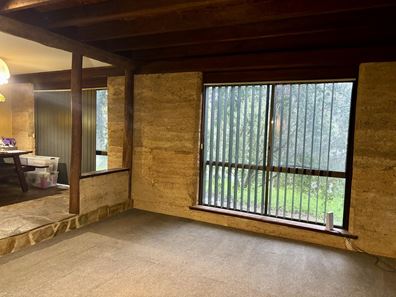 11 Holyoake Road, Dwellingup WA 6213