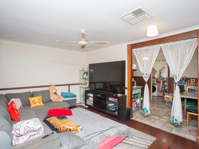 67 Altone Road, Lockridge WA 6054