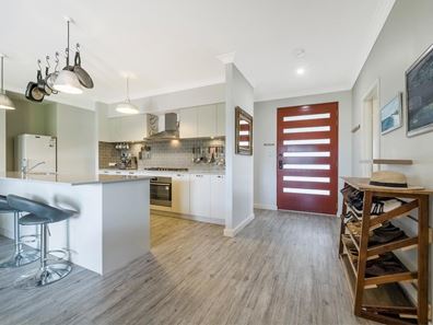 110 B Queens Road, South Guildford WA 6055