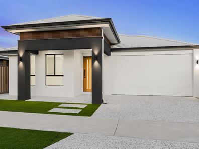 4 Tulipwood Loop, Piara Waters WA 6112