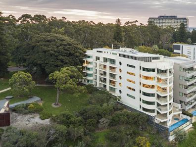 4/2 Bellevue Terrace, West Perth WA 6005