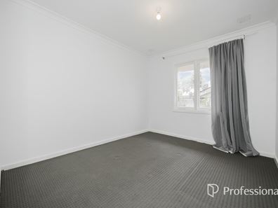 7 Hatfield Way, Girrawheen WA 6064