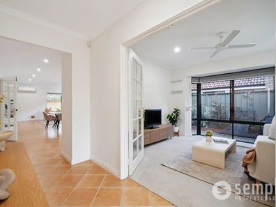 27 Inn Close, Bibra Lake WA 6163