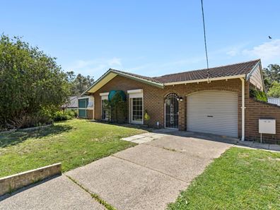 20 Elmwood Crescent, Lesmurdie WA 6076