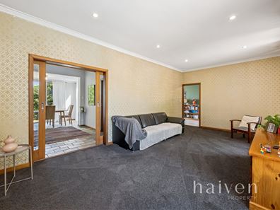 19 Pickering Way, Booragoon WA 6154