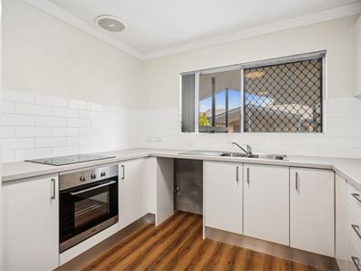 9/80 Clydesdale Street, Como WA 6152