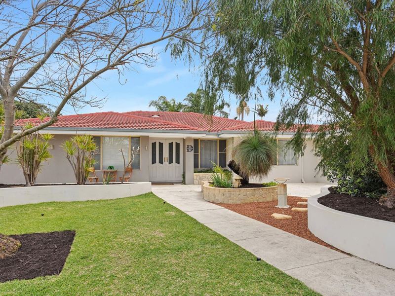 14 Sundew Place, Thornlie WA 6108