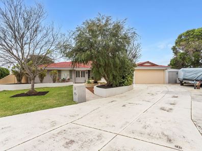 14 Sundew Place, Thornlie WA 6108