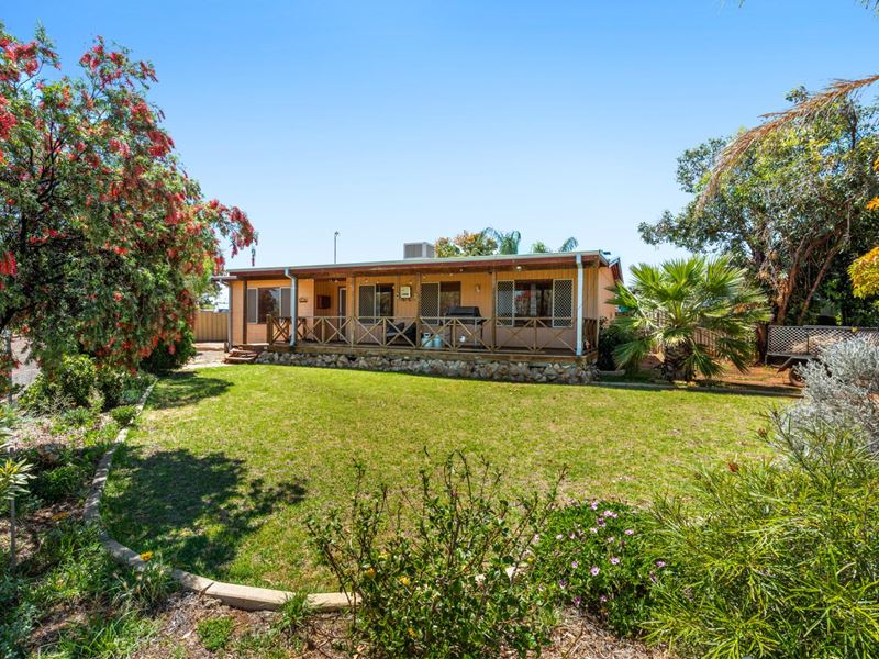 114 Sylvester Street, Coolgardie WA 6429