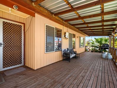 114 Sylvester Street, Coolgardie WA 6429