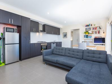 1/96 Cohn Street, Kewdale WA 6105