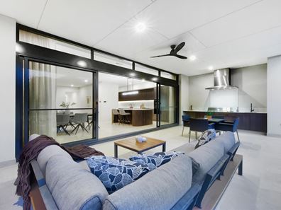 377B Crawford Road, Dianella WA 6059