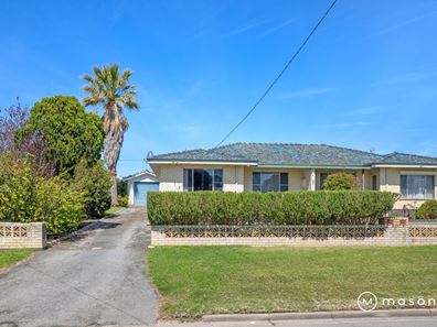 59A Katoomba Street, Orana WA 6330
