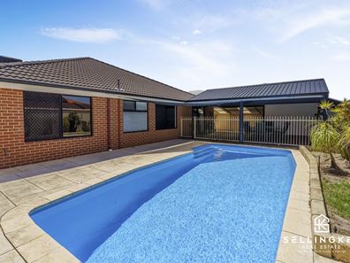 9 Carran Lane, Canning Vale WA 6155