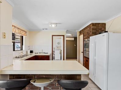 6 Sacramento Avenue, Beechboro WA 6063