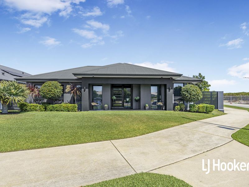 114 Castlewood Parkway, Southern River WA 6110